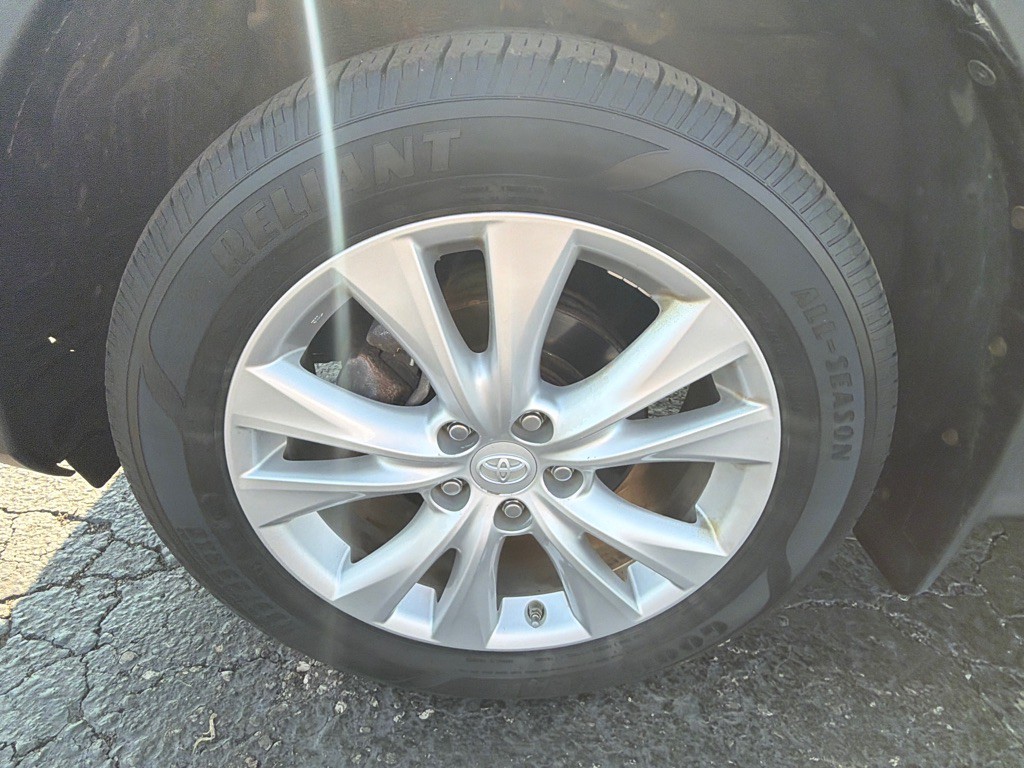 2014 Toyota Rav4 Image 35
