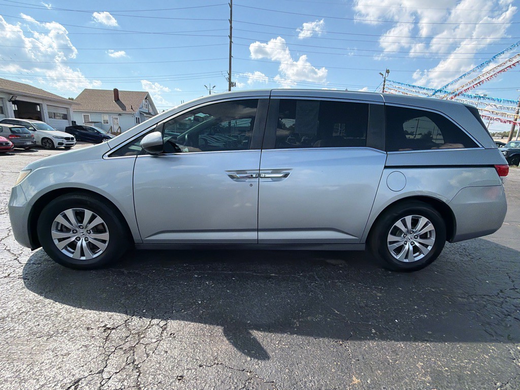 2016 Honda Odyssey Image 4