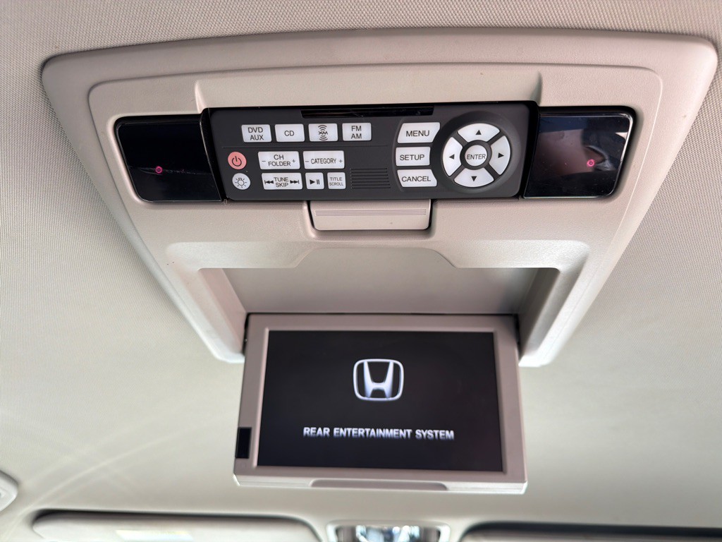 2016 Honda Odyssey Image 18
