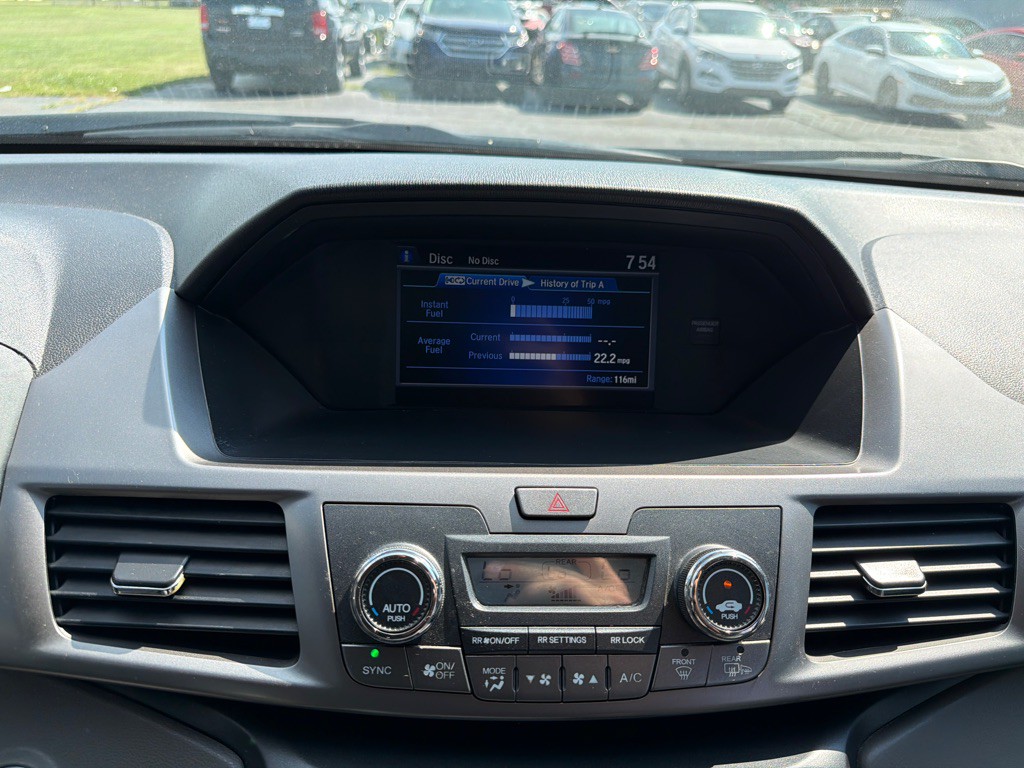 2016 Honda Odyssey Image 19