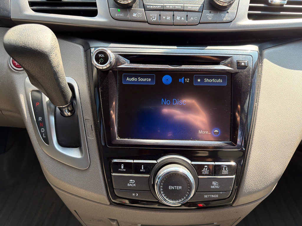 2016 Honda Odyssey Image 20