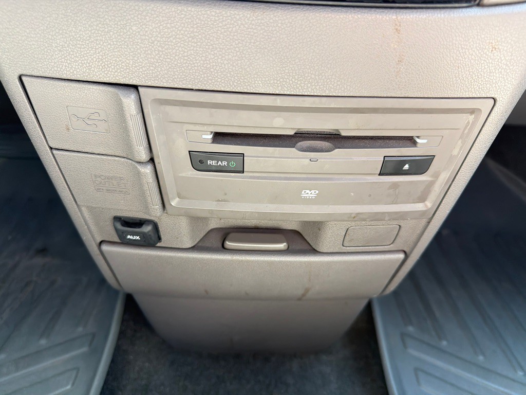 2016 Honda Odyssey Image 21
