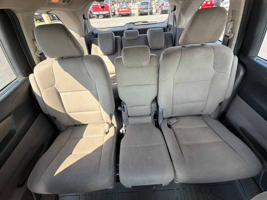 2016 Honda Odyssey Image 31