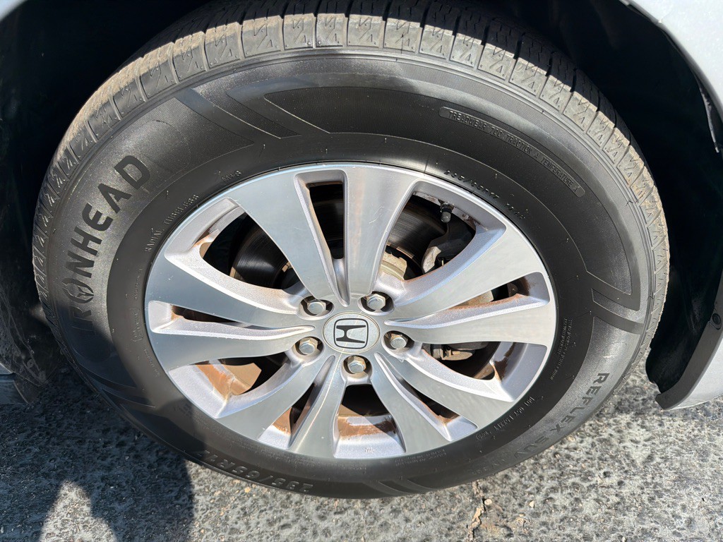 2016 Honda Odyssey Image 37