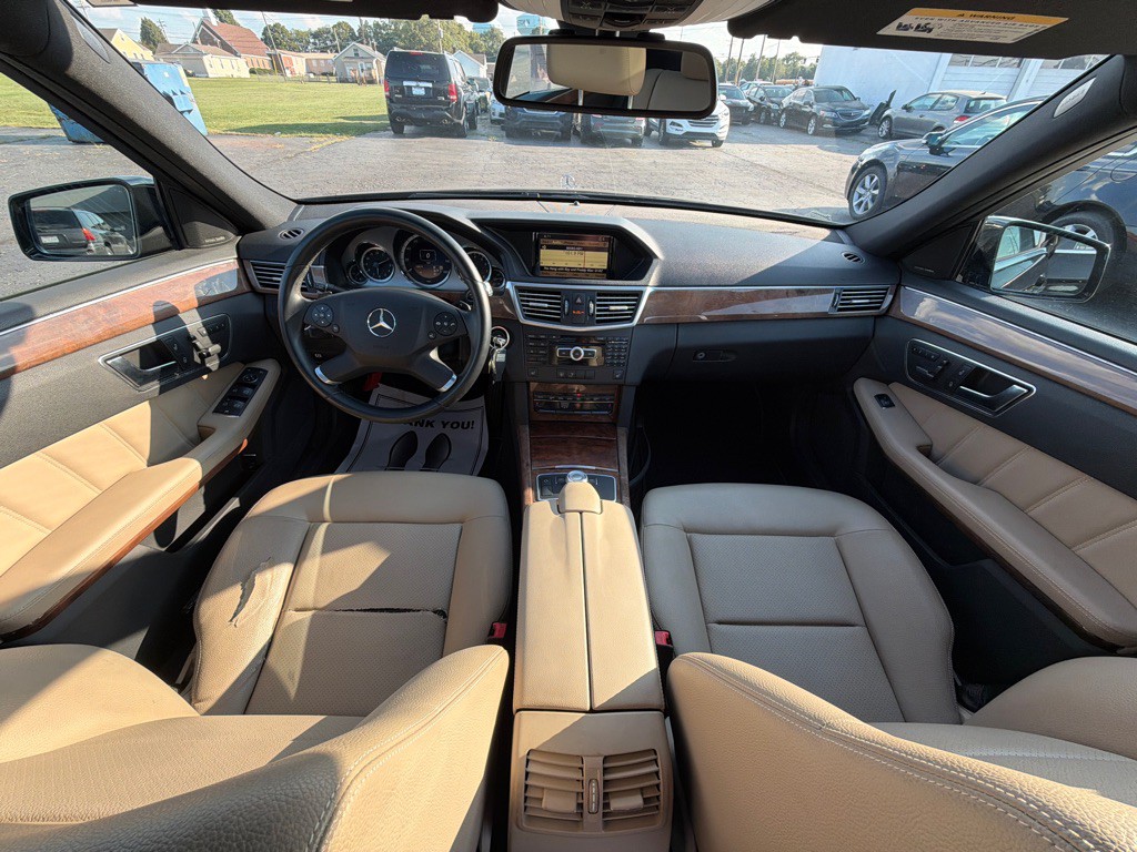 2012 Mercedes-Benz E-Class Image 15