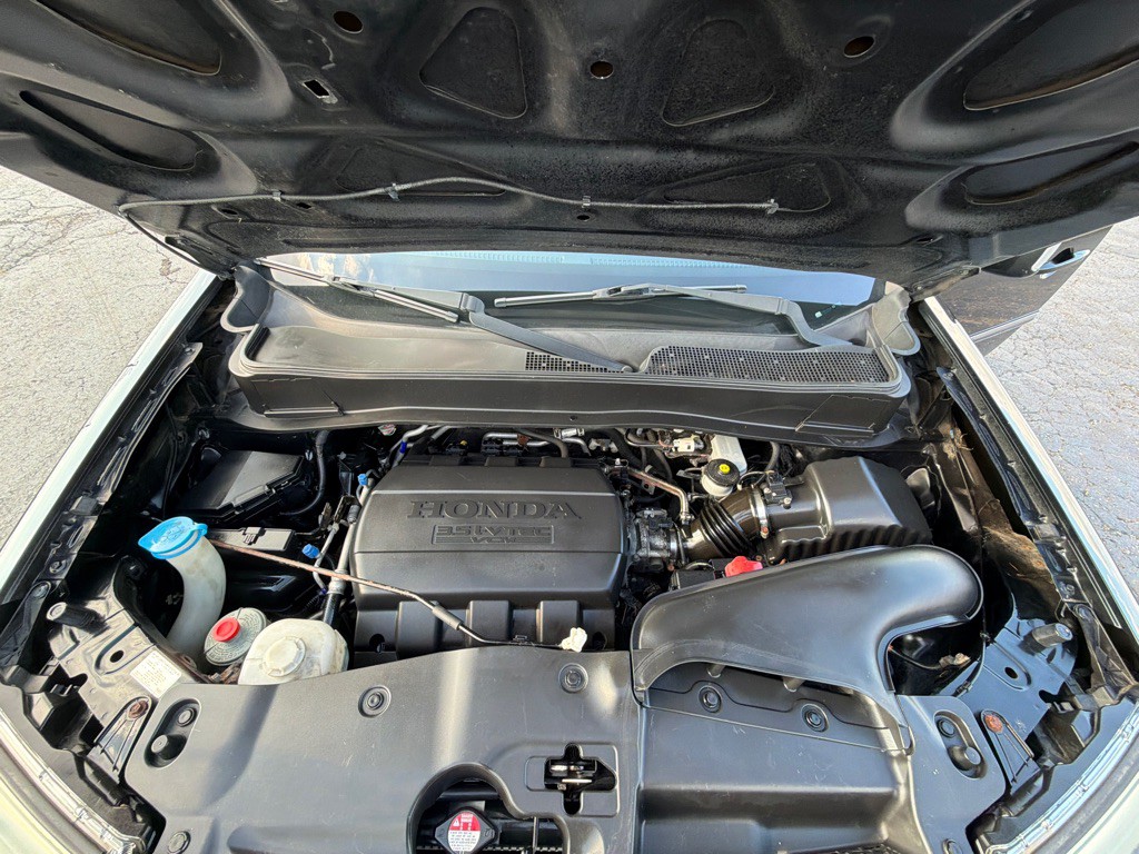 2015 Honda Pilot Image 9
