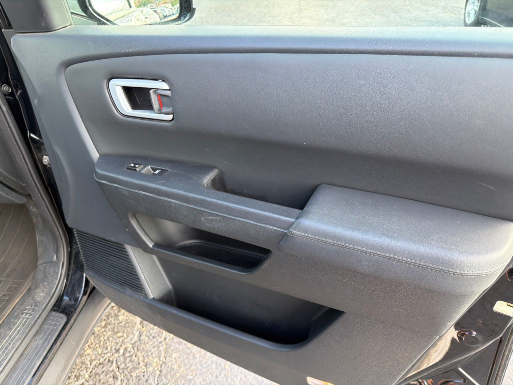 2015 Honda Pilot Image 17