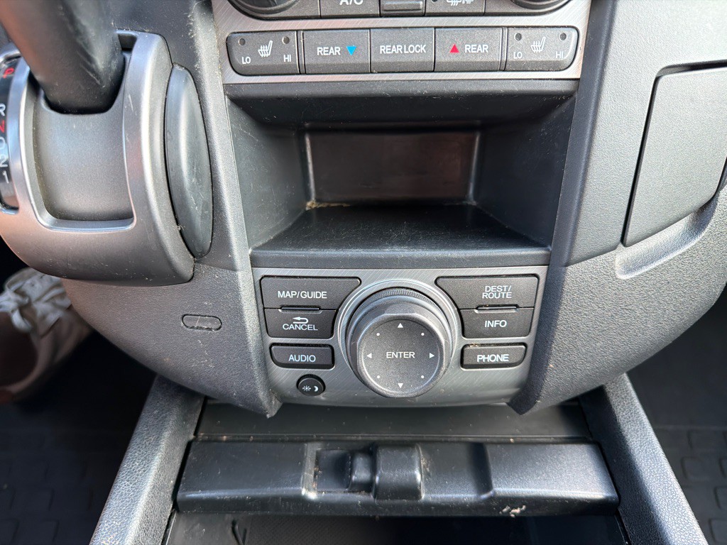 2015 Honda Pilot Image 24