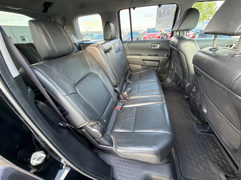 2015 Honda Pilot Image 32