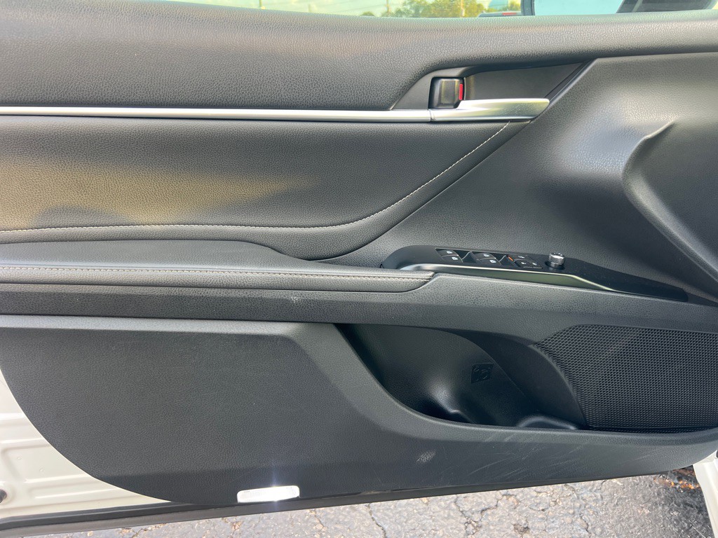2018 Toyota Camry Image 10