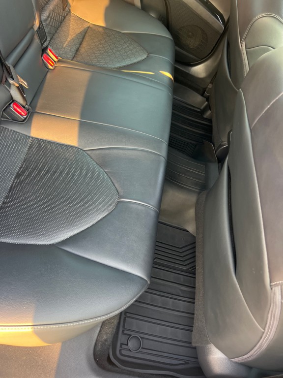 2018 Toyota Camry Image 16