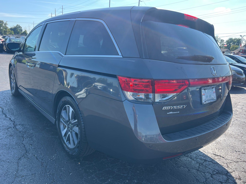 2015 Honda Odyssey Image 5
