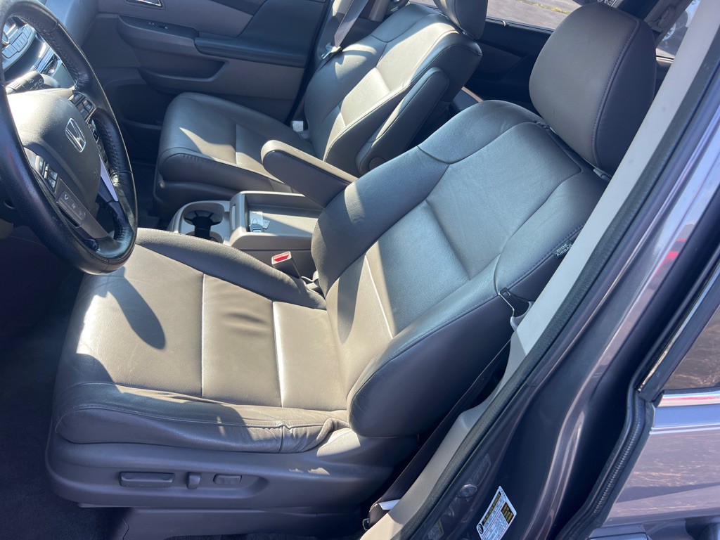 2015 Honda Odyssey Image 11