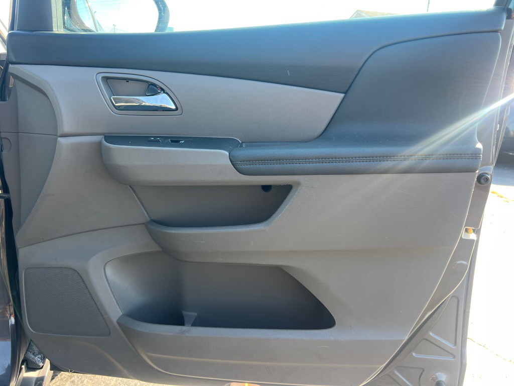 2015 Honda Odyssey Image 18