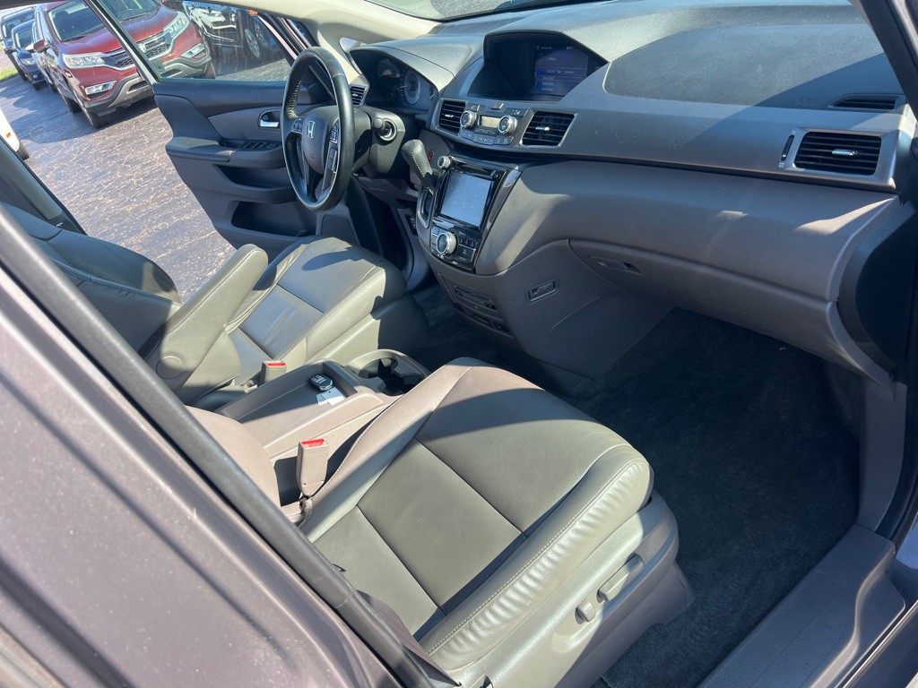 2015 Honda Odyssey Image 19