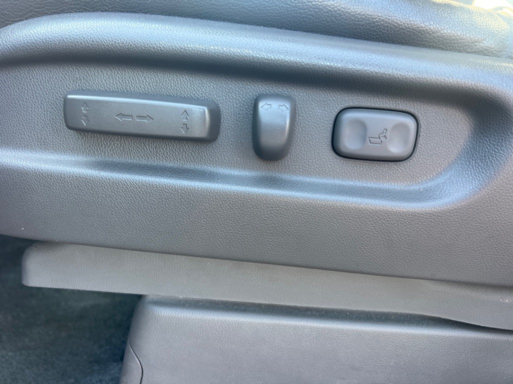 2015 Honda Odyssey Image 25