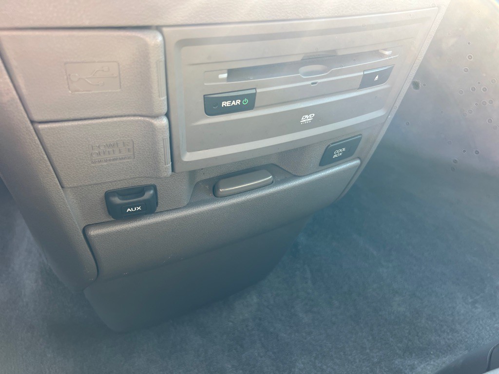 2015 Honda Odyssey Image 35