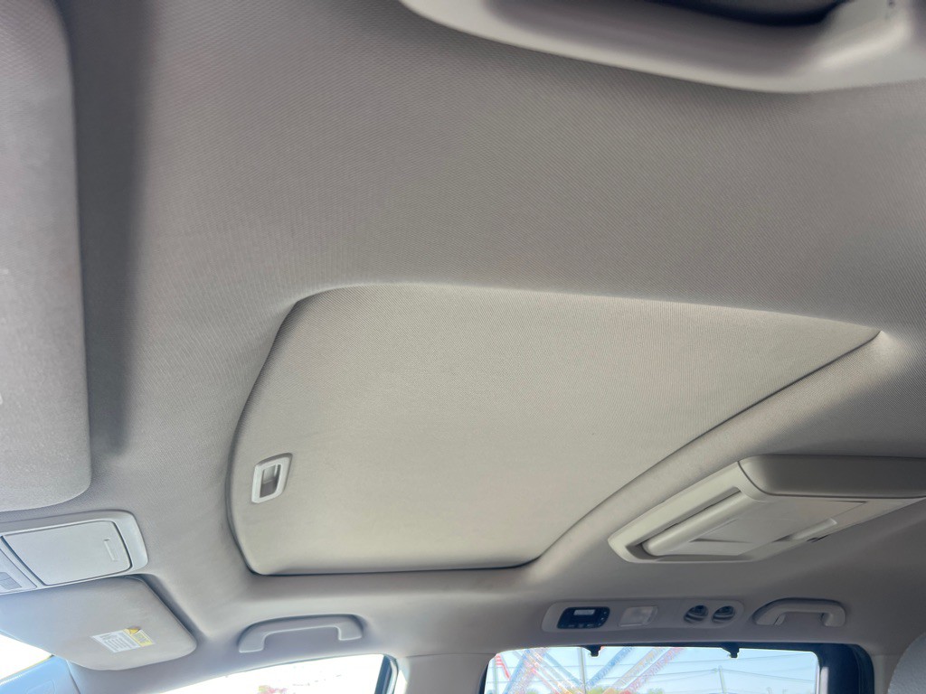 2015 Honda Odyssey Image 38