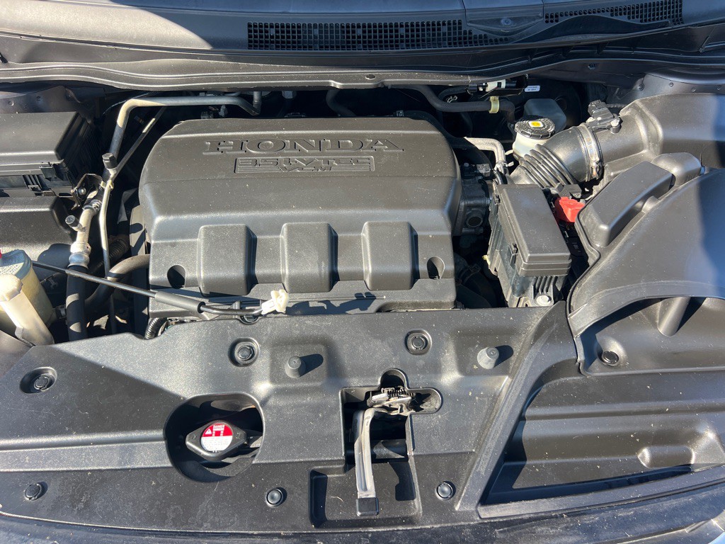 2015 Honda Odyssey Image 44