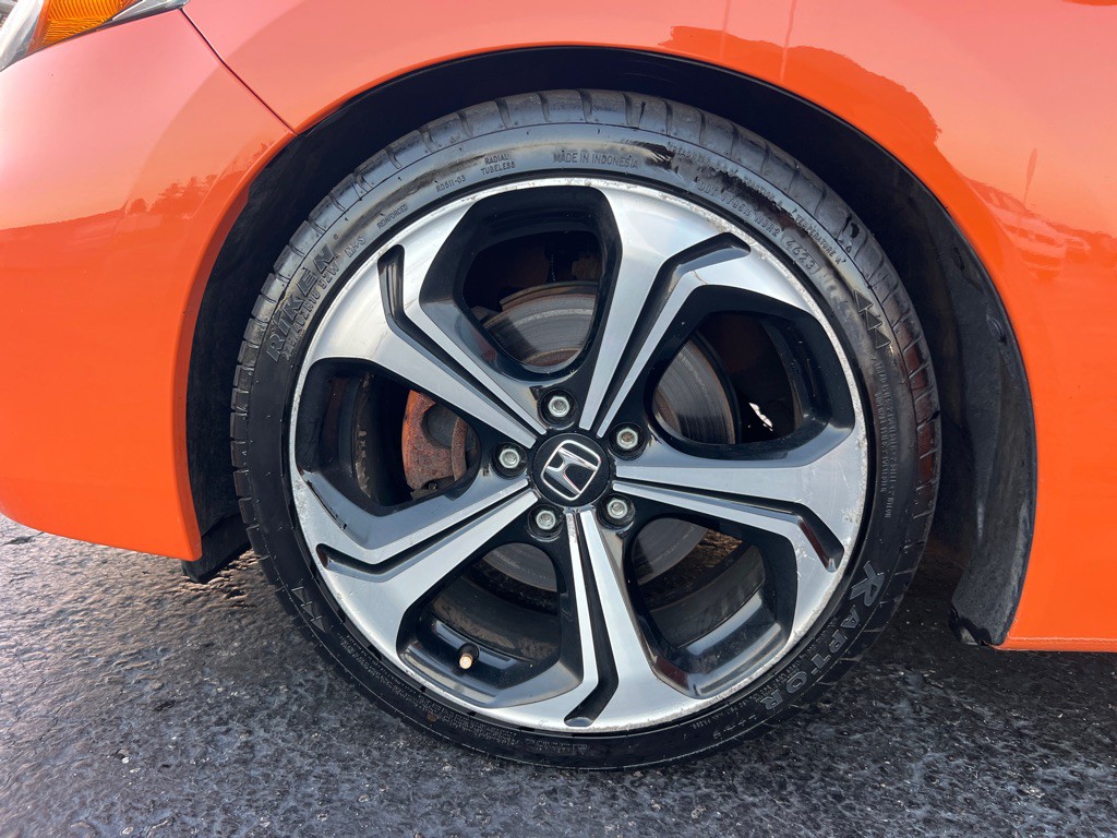 2015 Honda Civic Image 37