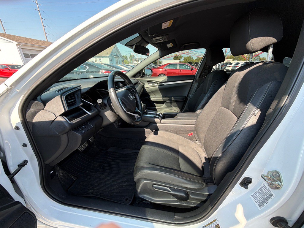 2019 Honda Civic Image 9