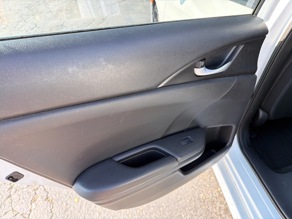 2019 Honda Civic Image 28