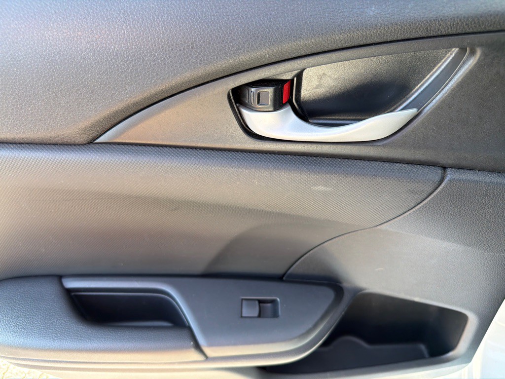 2019 Honda Civic Image 29