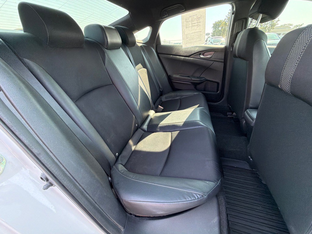 2019 Honda Civic Image 31