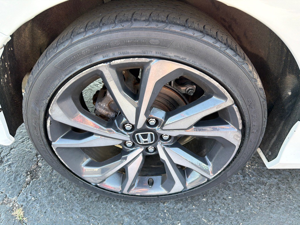 2019 Honda Civic Image 40