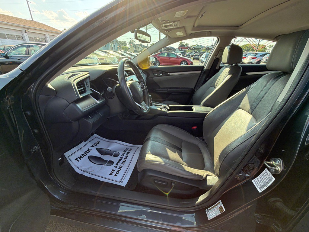 2016 Honda Civic Image 9