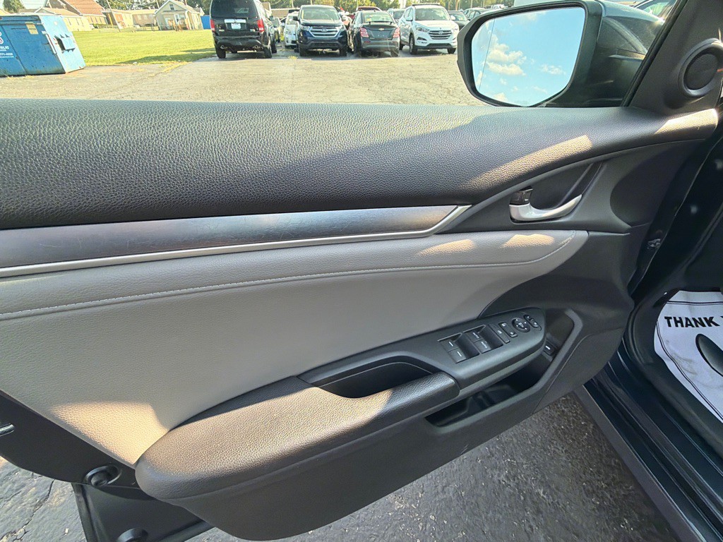 2016 Honda Civic Image 11