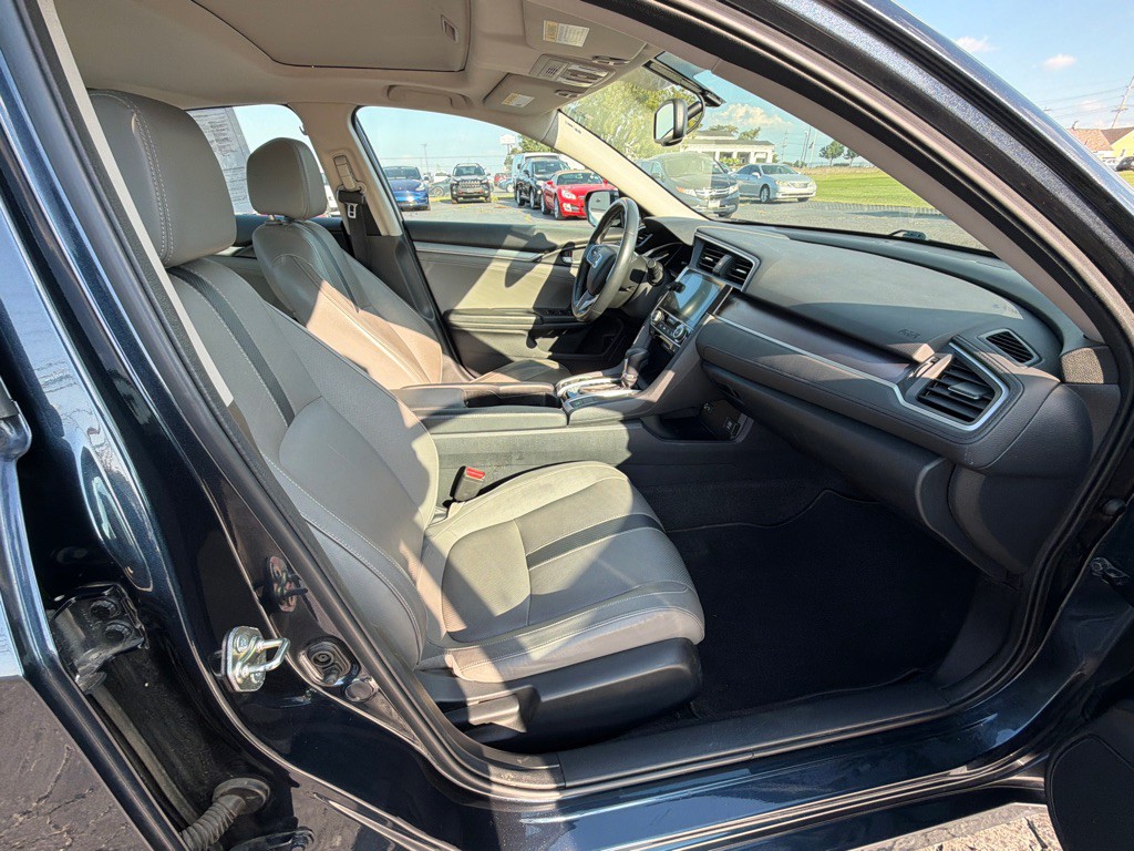 2016 Honda Civic Image 13