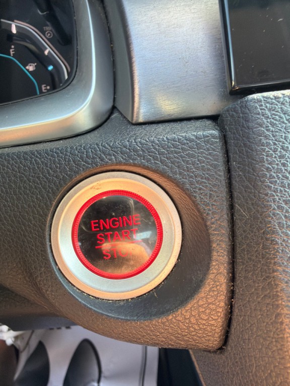2016 Honda Civic Image 23