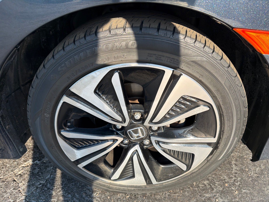 2016 Honda Civic Image 39