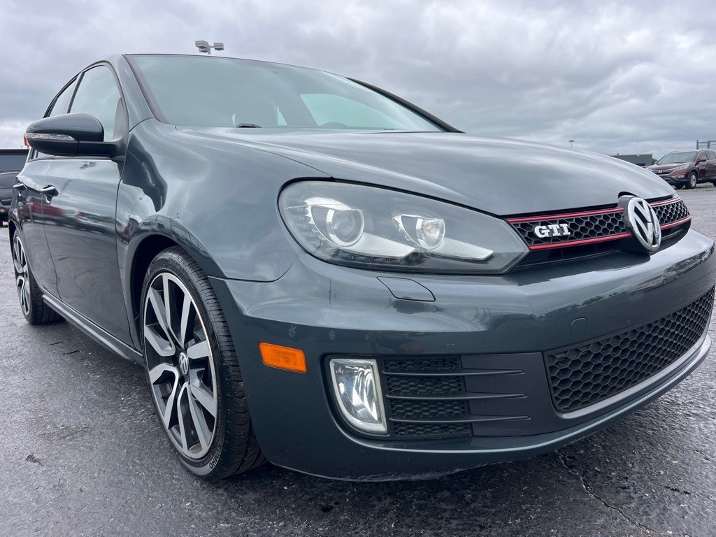 2014 Volkswagen GTI Image 1