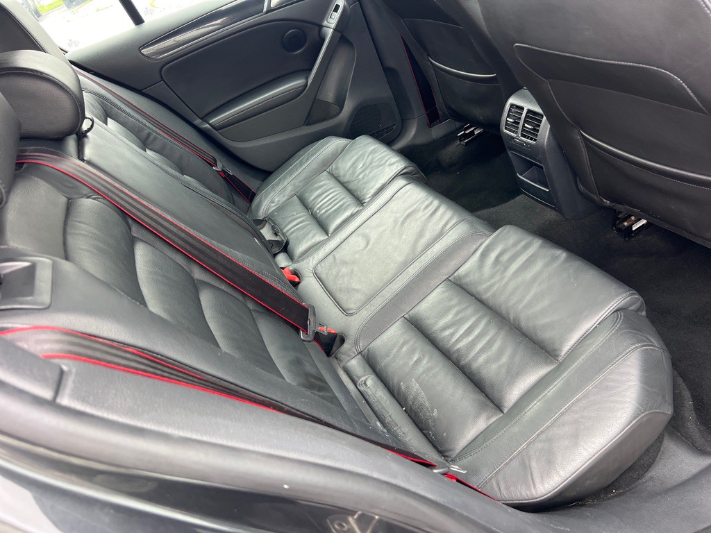 2014 Volkswagen GTI Image 16
