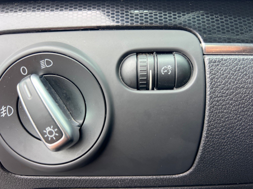 2014 Volkswagen GTI Image 26