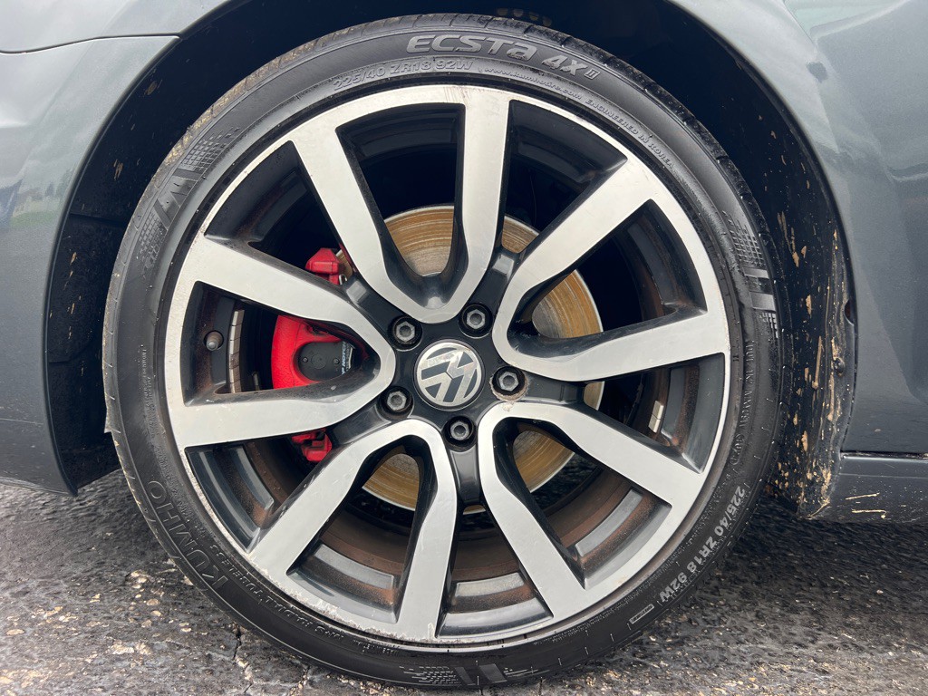 2014 Volkswagen GTI Image 36