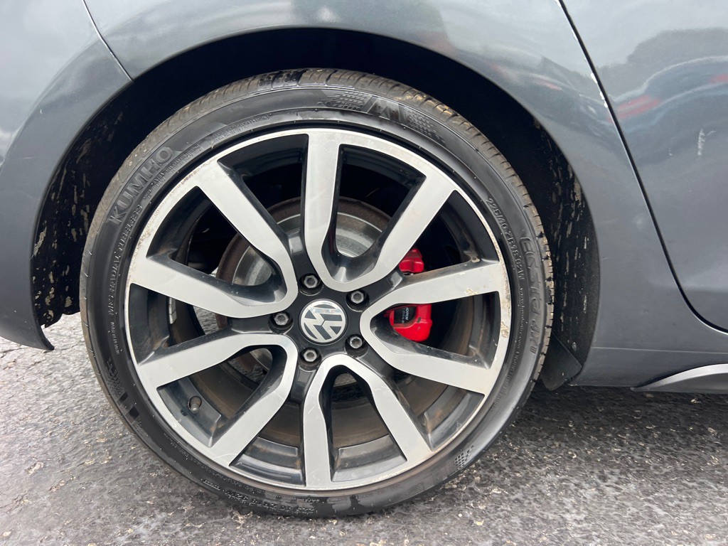2014 Volkswagen GTI Image 38