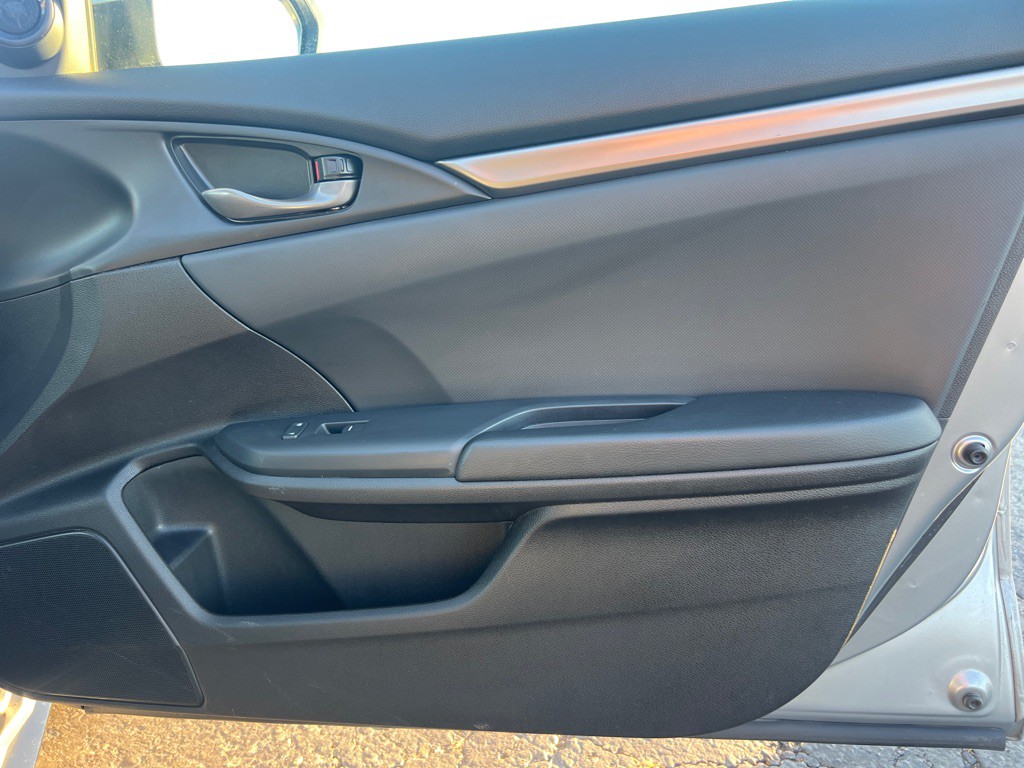 2021 Honda Civic Image 17