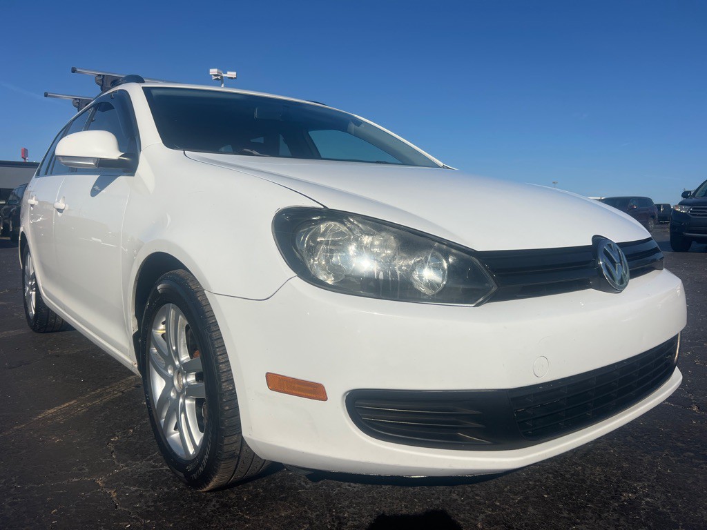 2013 Volkswagen Jetta Image 1