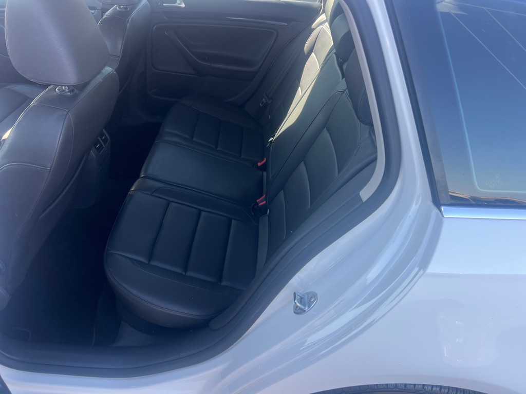 2013 Volkswagen Jetta Image 13