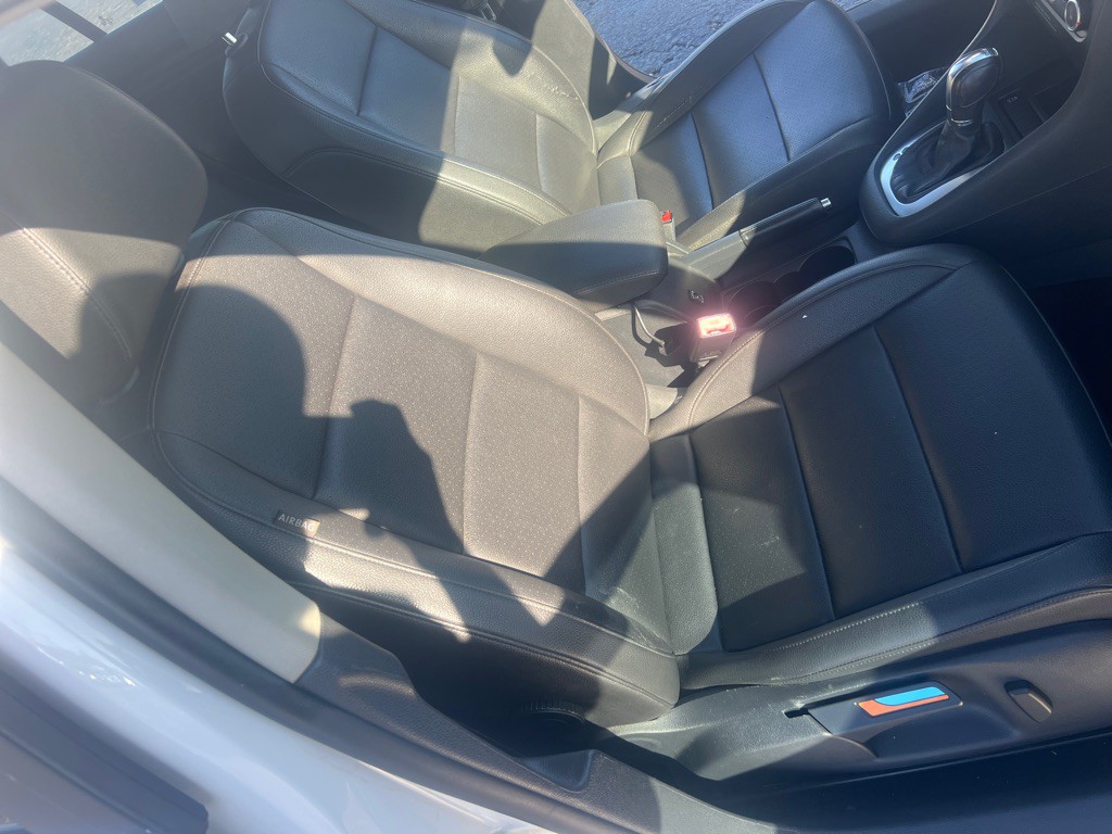2013 Volkswagen Jetta Image 20