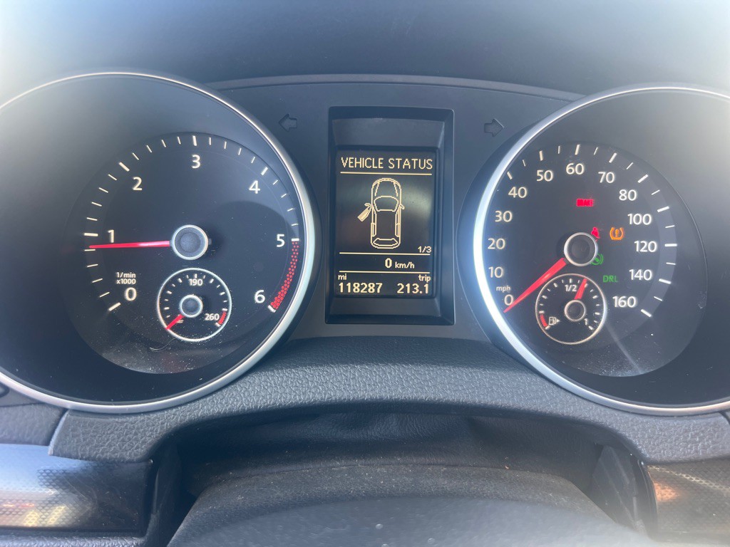 2013 Volkswagen Jetta Image 26