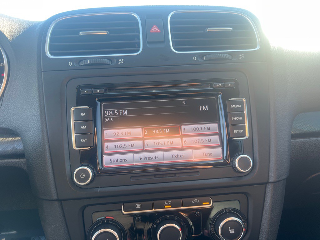 2013 Volkswagen Jetta Image 27