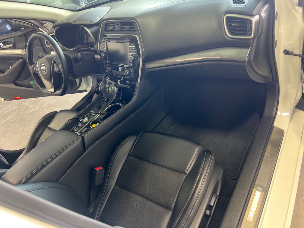 2019 Nissan Maxima Image 20