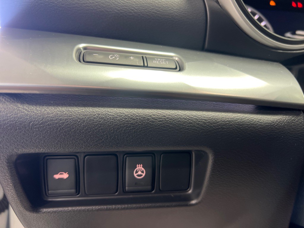 2019 Nissan Maxima Image 26