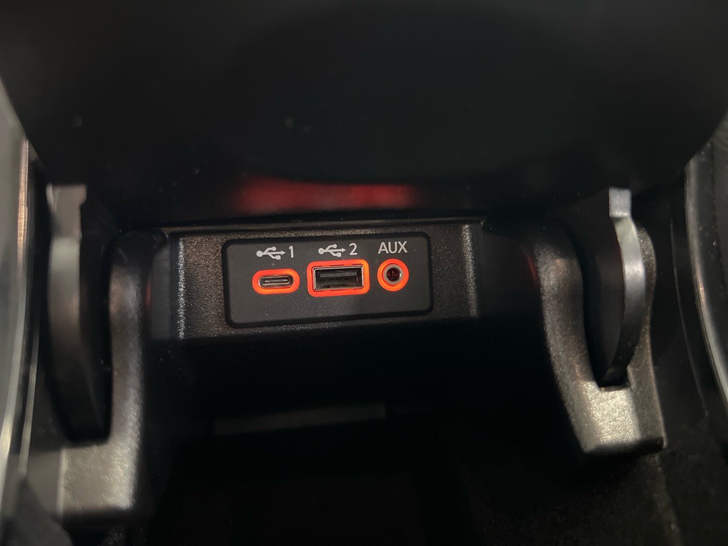 2019 Nissan Maxima Image 32
