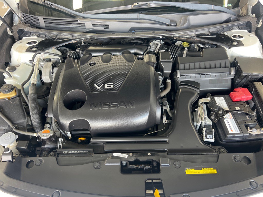 2019 Nissan Maxima Image 43