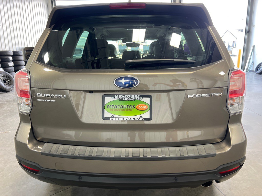 2018 Subaru Forester Image 6